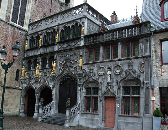 Базилика Святой Крови в Брюгге