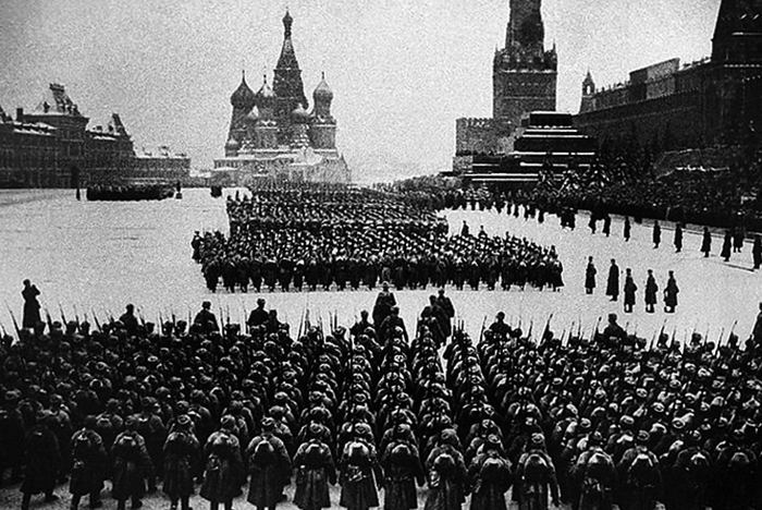 Парад 7 ноября 1941 года